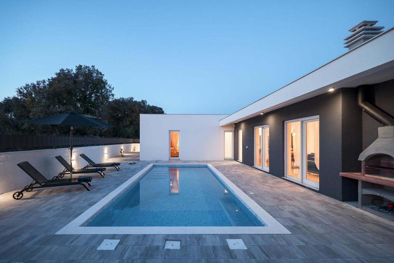 Villa La Reina House - Private Heated Pool Bibinje Exterior foto